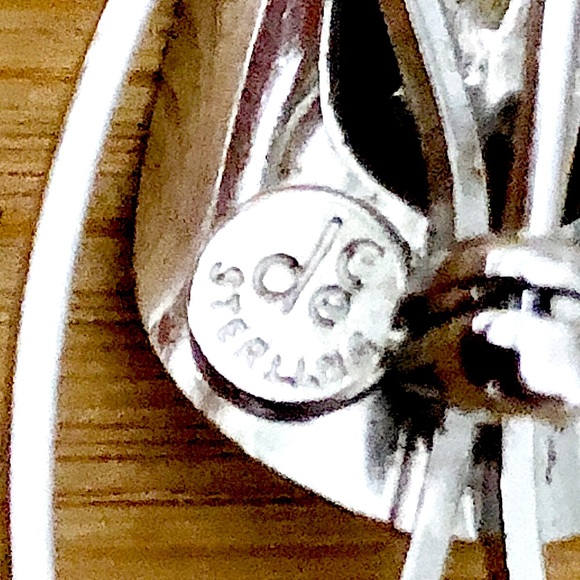 $28  Vintage Designer Estate Brooch  Sterling  Marked dce STERLING - Picture 5 of 6